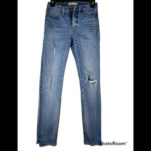 Madewell 9" High-Rise Skinny distressed jeans size 25